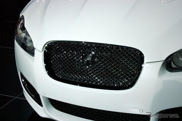 ジャガー XF / XK 2010年型…100%オールニューのエンジン