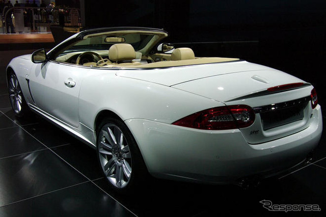 ジャガー XF / XK 2010年型…100%オールニューのエンジン