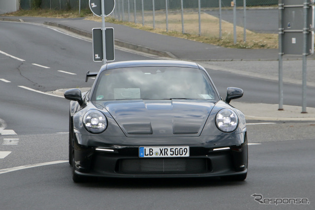 ポルシェ 911 GT3 改良新型プロトタイプ(スクープ写真)