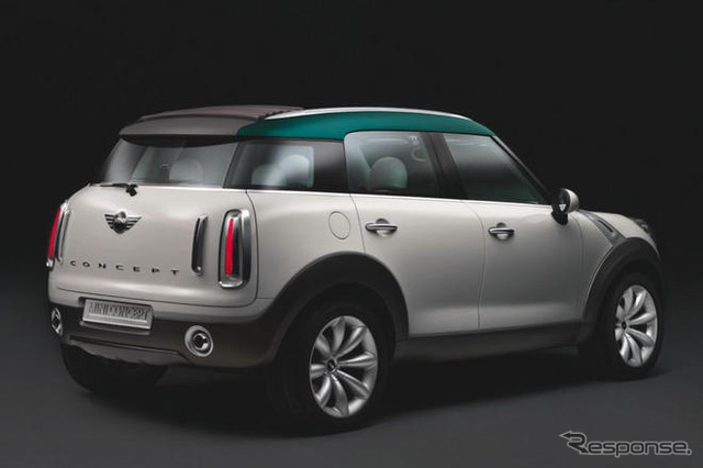 MINI、バルセロナのアパレル見本市に出展