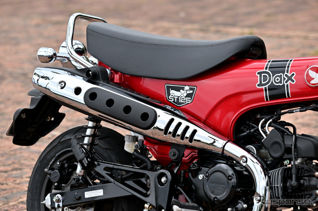 ホンダ ダックス125(パールネビュラレッド)
