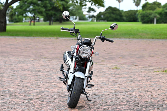 ホンダ ダックス125(パールネビュラレッド)
