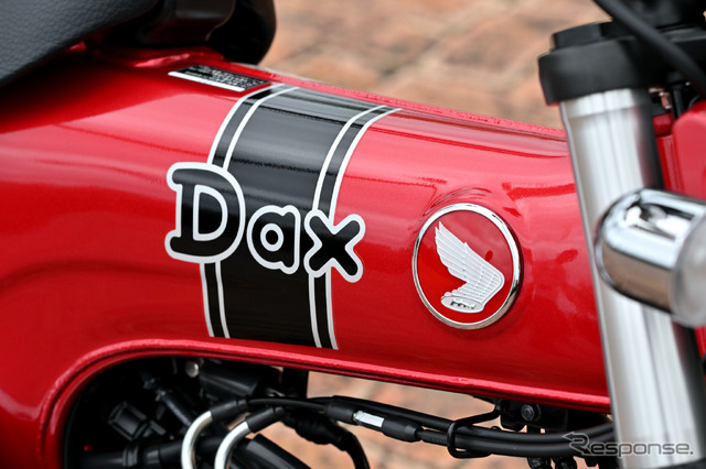 ホンダ ダックス125(パールネビュラレッド)