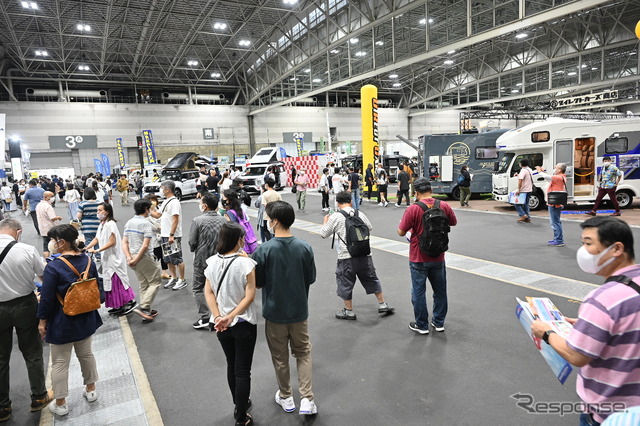 名古屋キャンピングカーフェアの会場