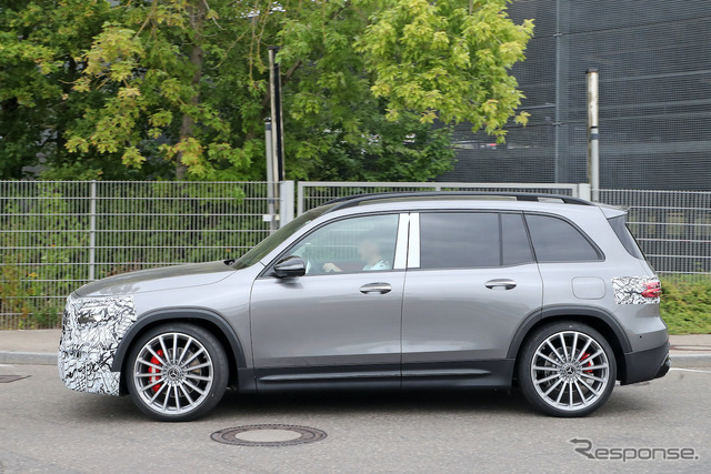 メルセデス AMG GLB 35 プロトタイプ(スクープ写真)