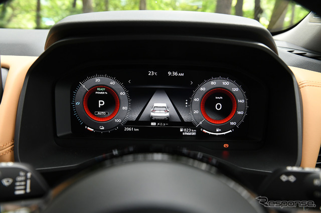 日産 エクストレイル 新型(G e-4ORCE)