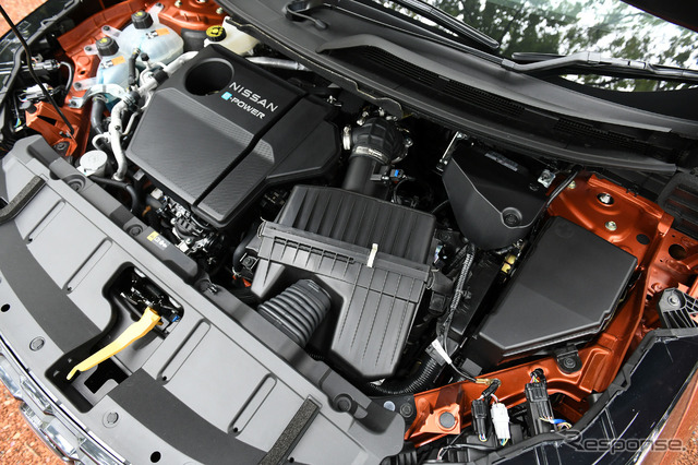 日産 エクストレイル 新型(G e-4ORCE)
