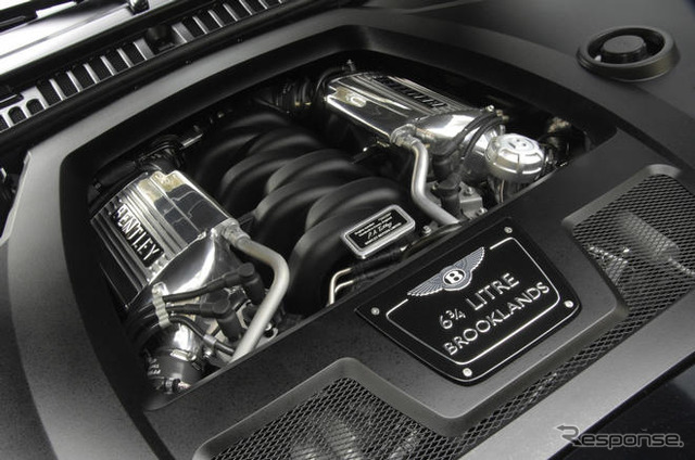 ベントレーのV8エンジン、50年の節目を迎える