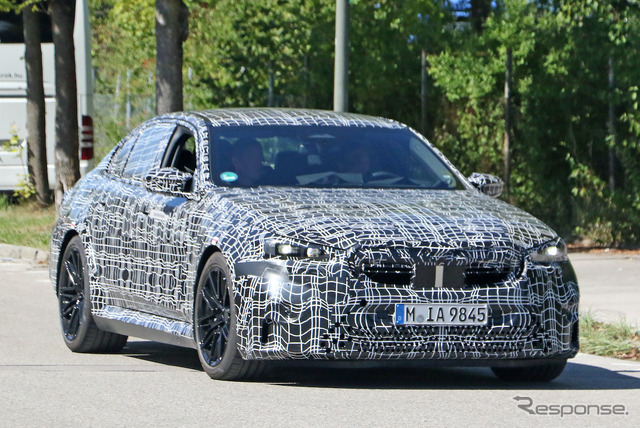 BMW M5 次期型プロトタイプ(スクープ写真)