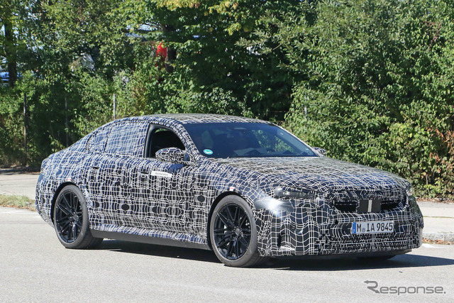 BMW M5 次期型プロトタイプ(スクープ写真)