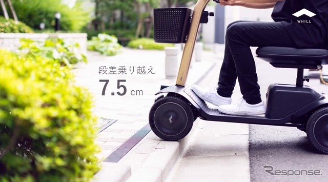 段差乗り越え性能は7.5cm。WHILLの歴代モデル中、トップの性能だという