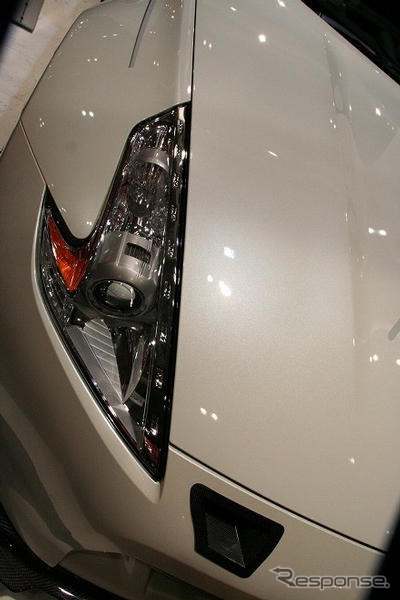 【東京オートサロン09】写真蔵…マインズ GT-R & フェアレディZ