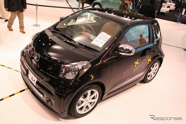 【東京オートサロン09】写真蔵…トヨタ iQ アラカルト