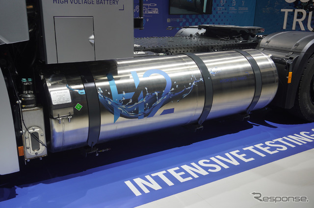 メルセデストラックの燃料電池トラック『GenH2』(IAAトランスポーテーション2022)