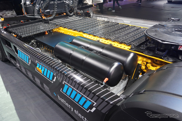 メルセデスベンツトラックの電気大型トラック『eアクトロス ロングホール』(IAAトランスポーテーション2022)
