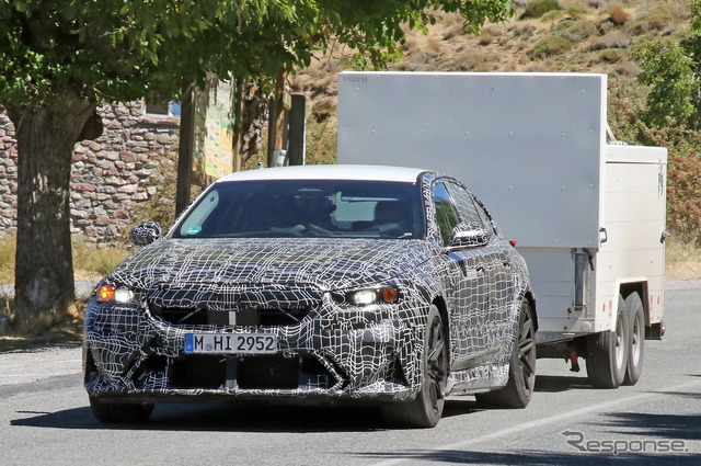 BMW M5 次期型プロトタイプ(スクープ写真)