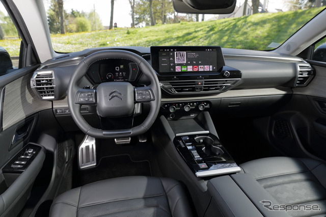 シトロエン C5 X ピュアテック180(海外仕様)