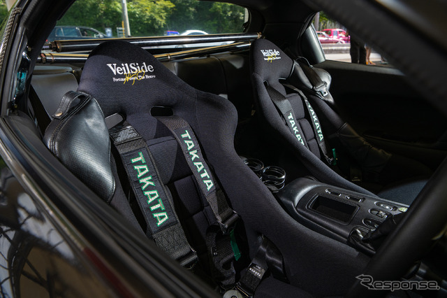 自らメンテナンス、オンリーワンに仕上げたマツダ RX-7 ~A-MESSE~