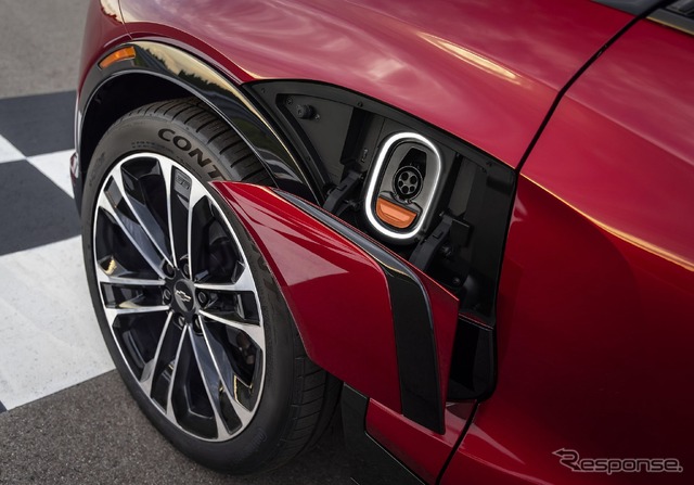 シボレー・ブレイザーEV の「SS」