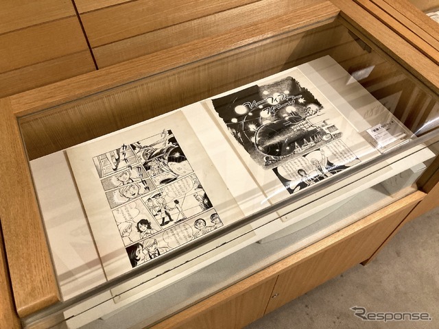 デビュー50周年記念・村上もとか展（弥生美術館）