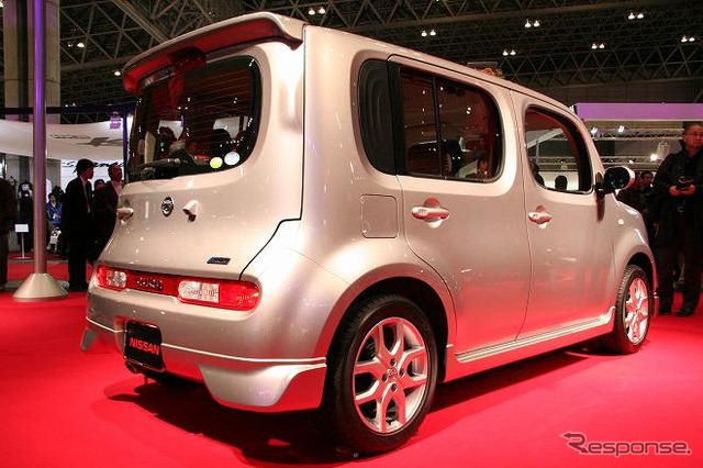 【東京オートサロン09】写真蔵…日産 キューブ