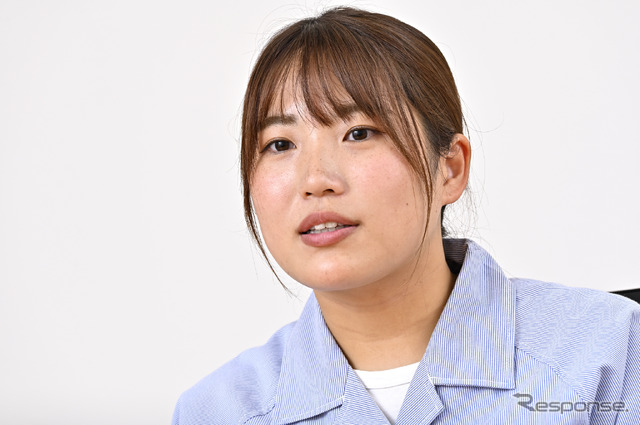 ヤマハ発動機でテストライダーを務める、元レーサーの中山愛理さん