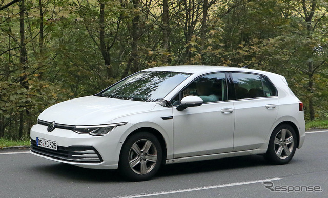 VW ゴルフ 改良新型プロトタイプ(スクープ写真)