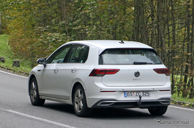 VW ゴルフ 改良新型プロトタイプ(スクープ写真)