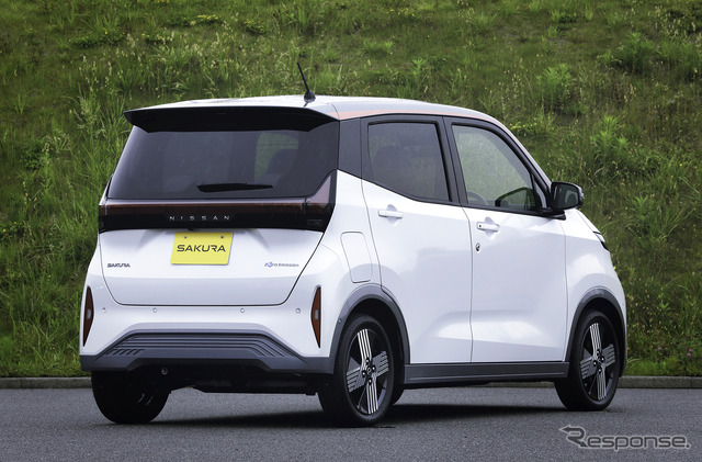 日産サクラ