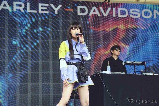 音楽マルチメディア「block.fm」がプロデュースするLIVEステージ。Daoko (DJ set)も登場。