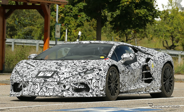 ランボルギーニ アヴェンタドール 後継モデルのプロトタイプ(スクープ写真)