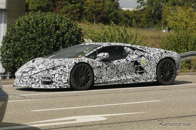 ランボルギーニ アヴェンタドール 後継モデルのプロトタイプ(スクープ写真)