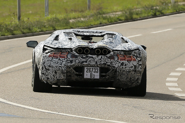 ランボルギーニ アヴェンタドール 後継モデルのプロトタイプ(スクープ写真)
