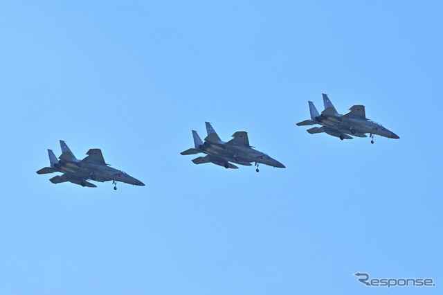 航空自衛隊 F-15DJによるフライパス