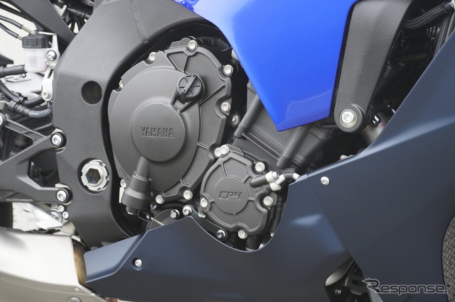 ヤマハ YZF-R1