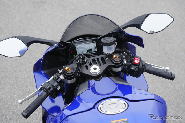 ヤマハ YZF-R1