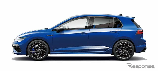 VW ゴルフR(ラピスブルーメタリック)