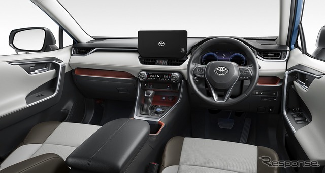トヨタ RAV4 アドベンチャー(ハイブリッド車)(内装:オーキッドブラウン)