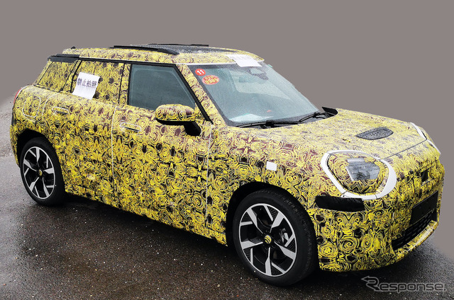 MINI初のクロスオーバーEV『エースマン』(スクープ写真)