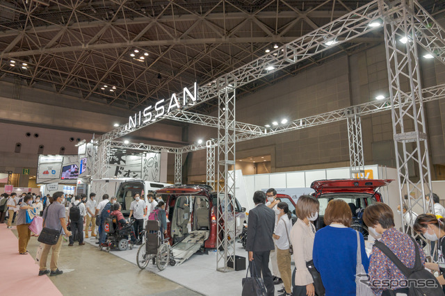 国際福祉機器展の日産ブース全体。
