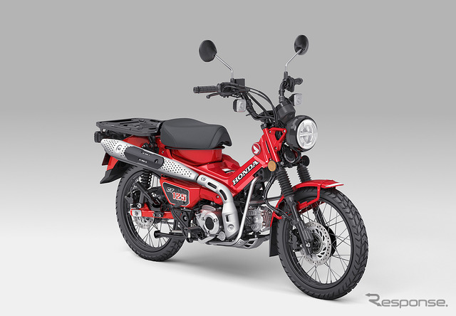 ホンダ CT125 ハンターカブ(グローイングレッド)
