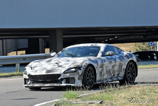 フェラーリ 812スーパーファスト 後継モデル(スクープ写真)