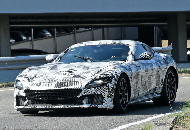 フェラーリ 812スーパーファスト 後継モデル(スクープ写真)
