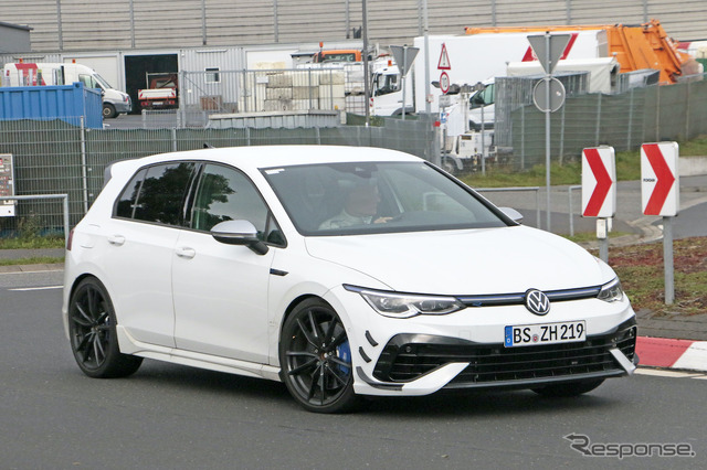謎のVW『ゴルフR』プロトタイプ(スクープ写真)