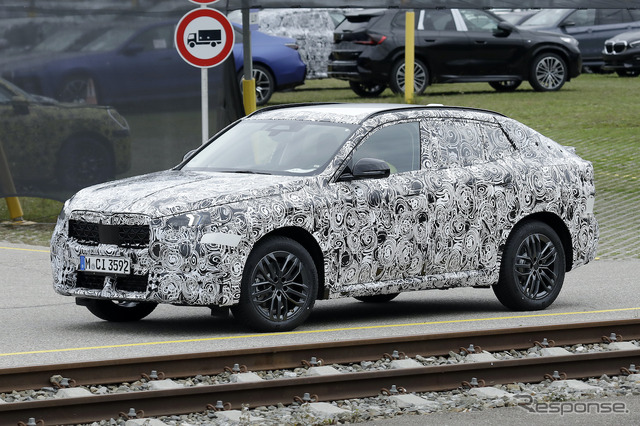 BMW X2 次期型プロトタイプ(スクープ写真)
