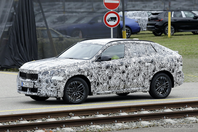 BMW X2 次期型プロトタイプ(スクープ写真)