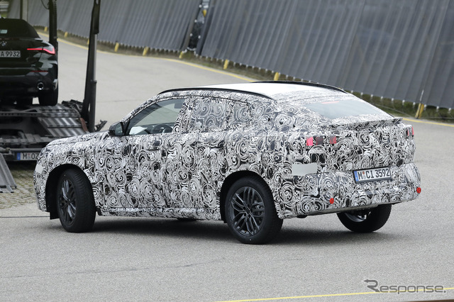 BMW X2 次期型プロトタイプ(スクープ写真)
