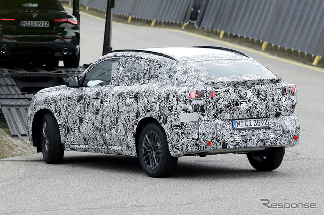 BMW X2 次期型プロトタイプ(スクープ写真)