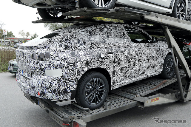 BMW X2 次期型プロトタイプ(スクープ写真)