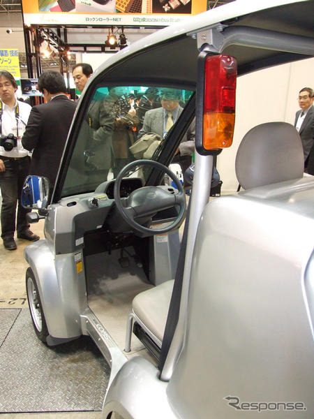 【カーエレ09】トヨタ車体 コムス デリバリータイプ、の次
